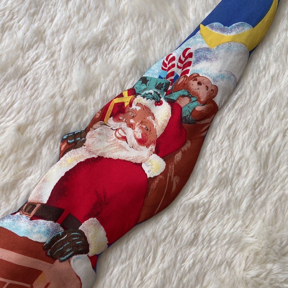 Santa 💯 Silk Tie- Hand Sewn